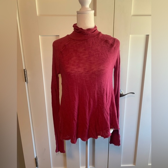 Free People Tops - Free People Pink Long Sleeve Layering Shirt Size Small